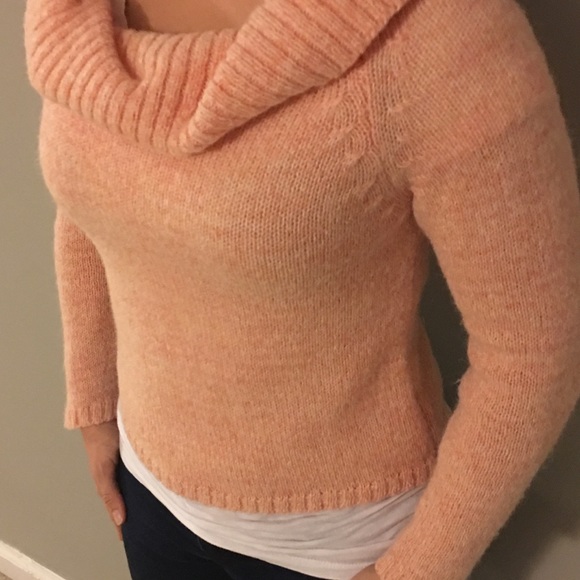 Sweater - Picture 2 of 4